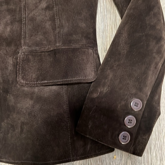 Danier Leather Jacket With Polyester Lining - Picture 6 of 16